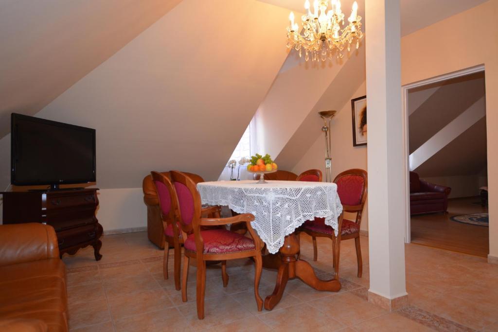 Hotel Gracja Gorzow Wielkopolski Bagian luar foto