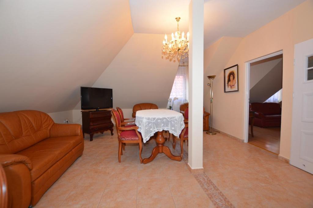 Hotel Gracja Gorzow Wielkopolski Bagian luar foto