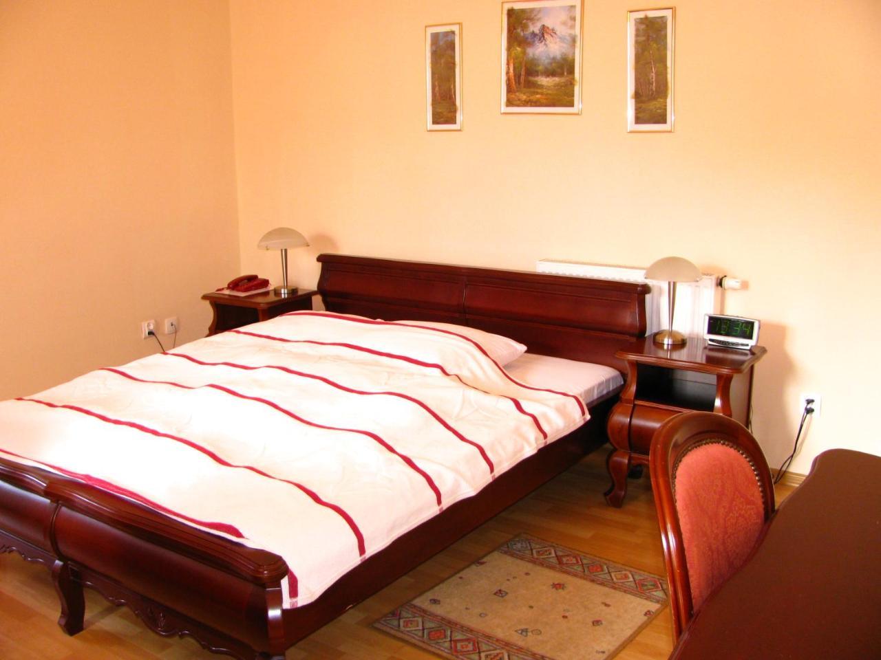 Hotel Gracja Gorzow Wielkopolski Bagian luar foto