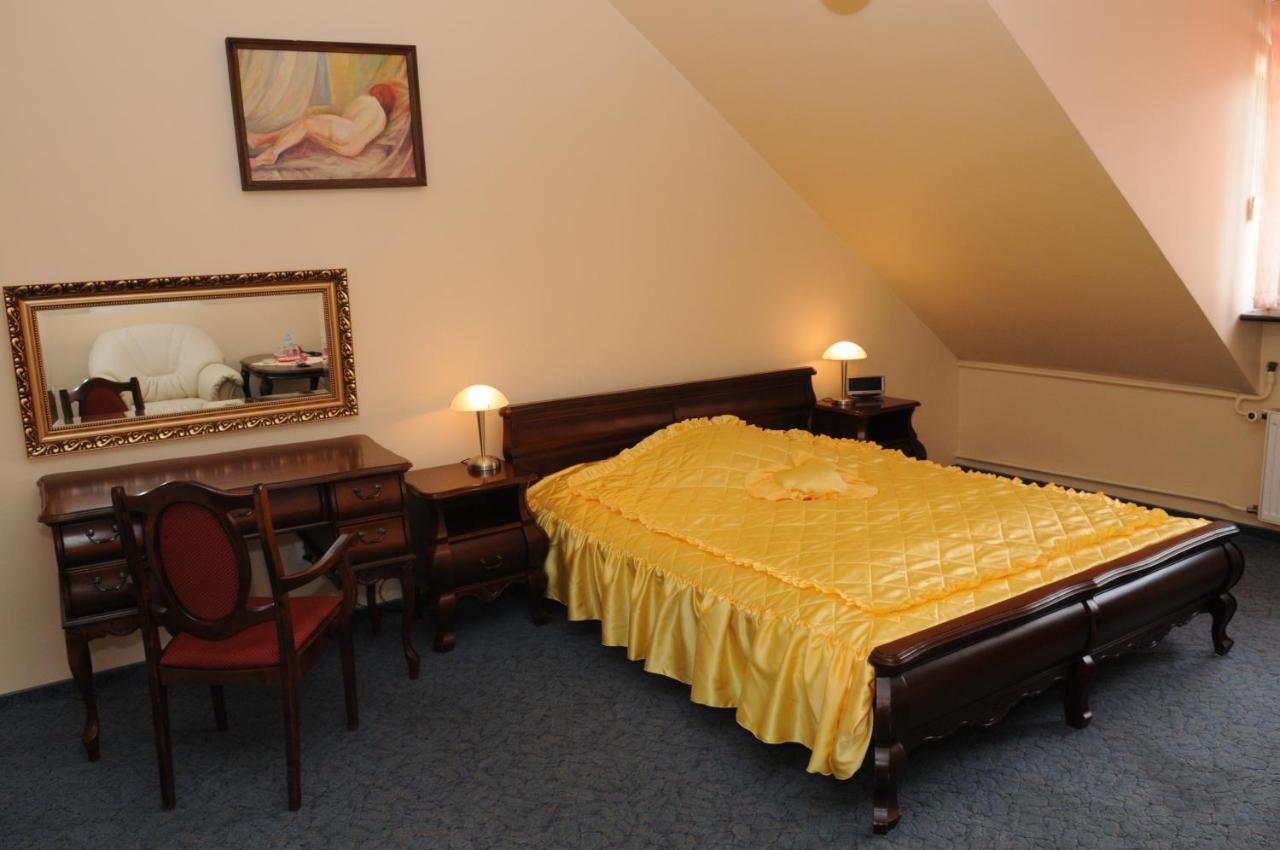 Hotel Gracja Gorzow Wielkopolski Bagian luar foto