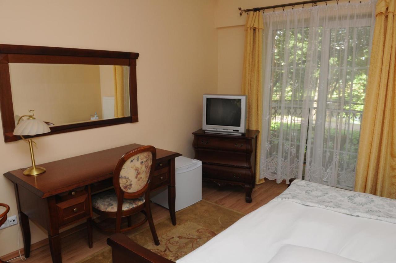 Hotel Gracja Gorzow Wielkopolski Bagian luar foto