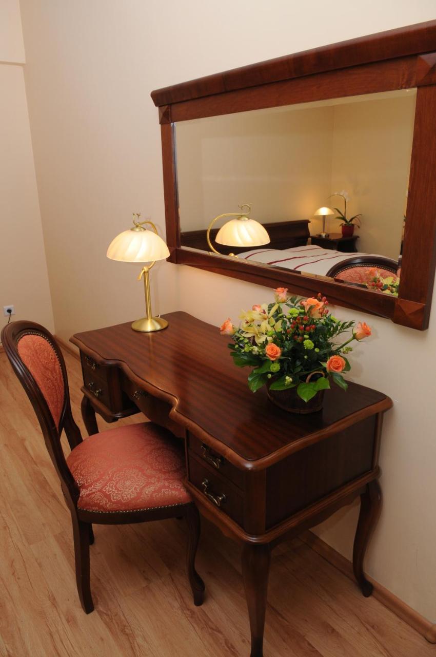 Hotel Gracja Gorzow Wielkopolski Bagian luar foto