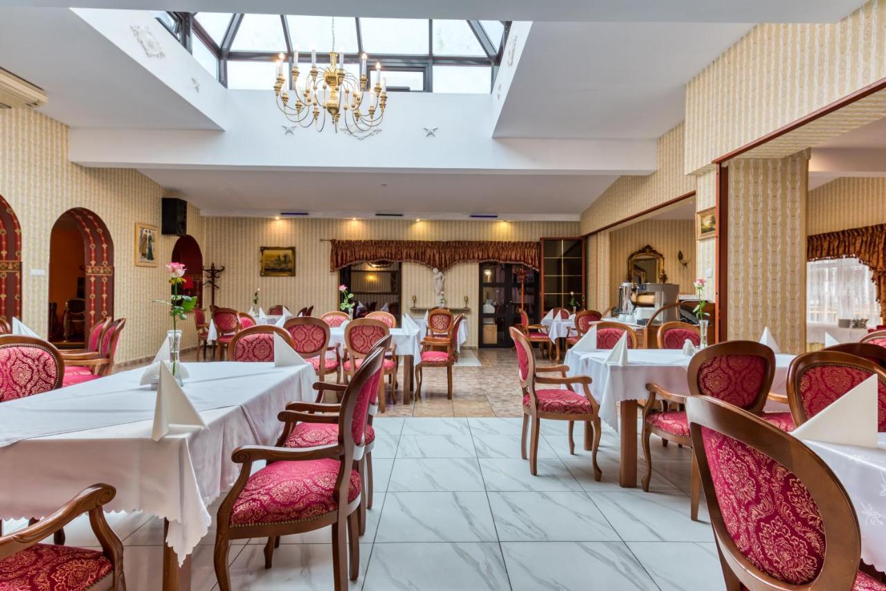 Hotel Gracja Gorzow Wielkopolski Bagian luar foto